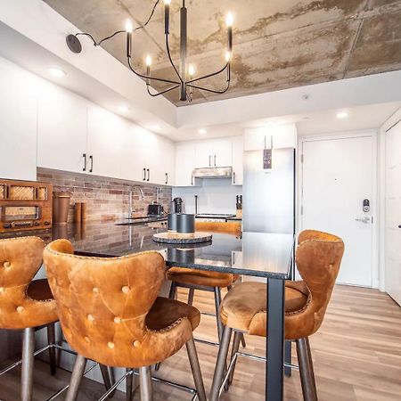 Quebec, Rustique Chic En Ville, Piscine Sur Le Toit Pour 2 A 6 Invites Exterior foto
