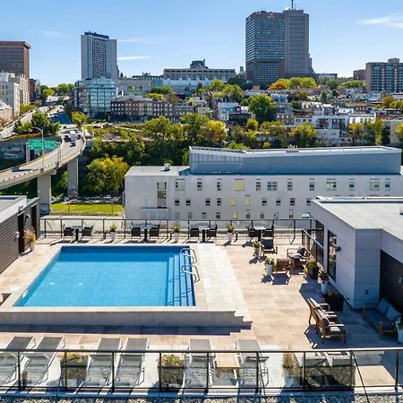 Quebec, Rustique Chic En Ville, Piscine Sur Le Toit Pour 2 A 6 Invites Exterior foto