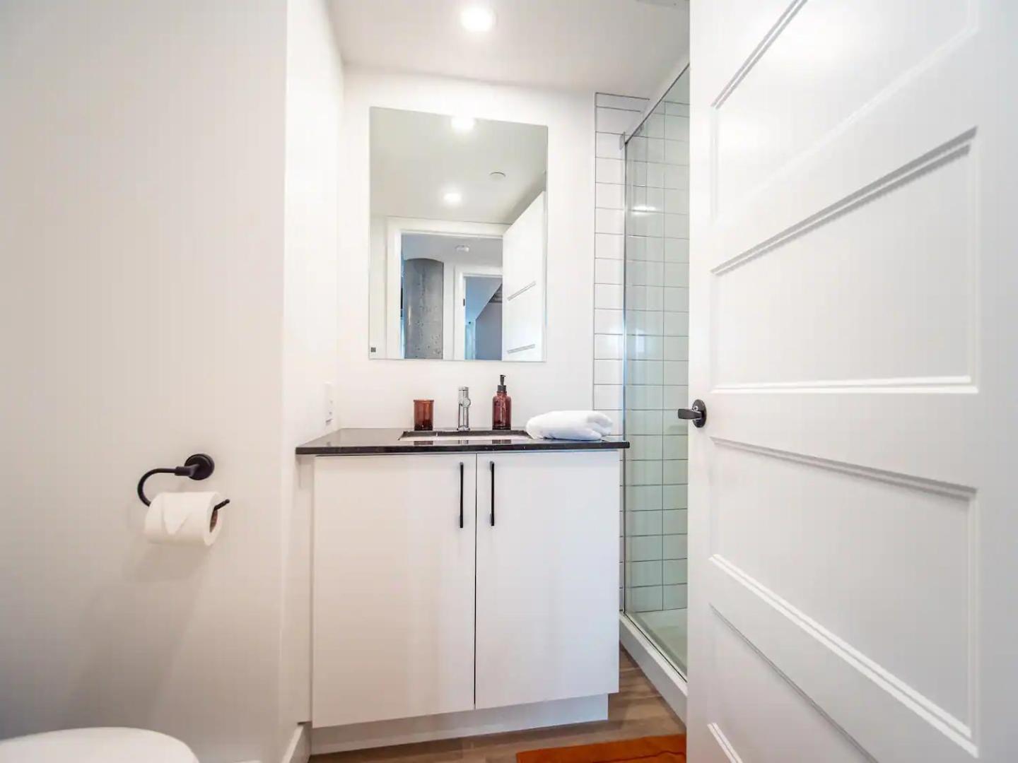 Quebec, Rustique Chic En Ville, Piscine Sur Le Toit Pour 2 A 6 Invites Exterior foto